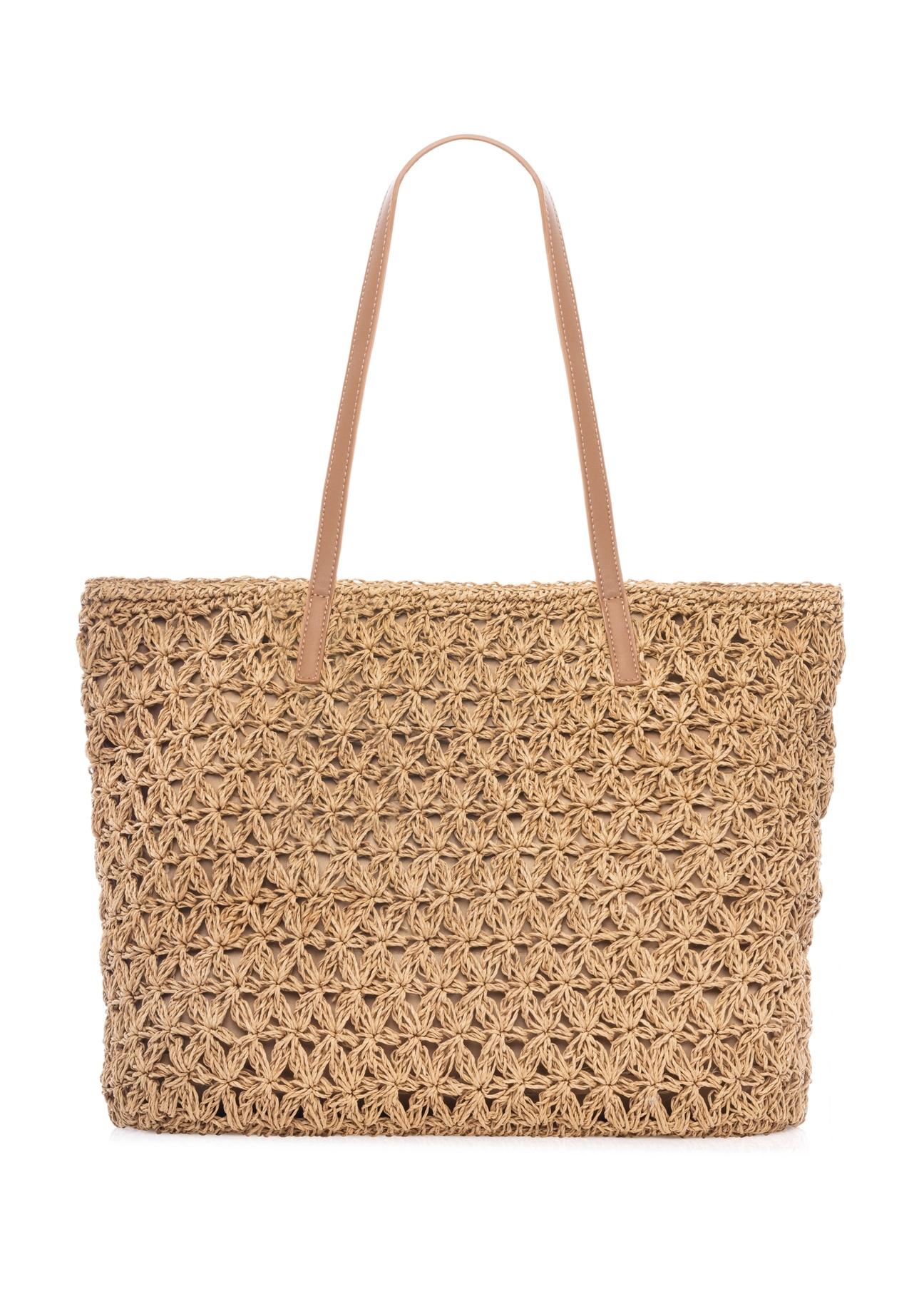 Słomkowa torebka shopper TOREC-1218-1E(W26) - widok produktu z tyłu, na białym tle. 