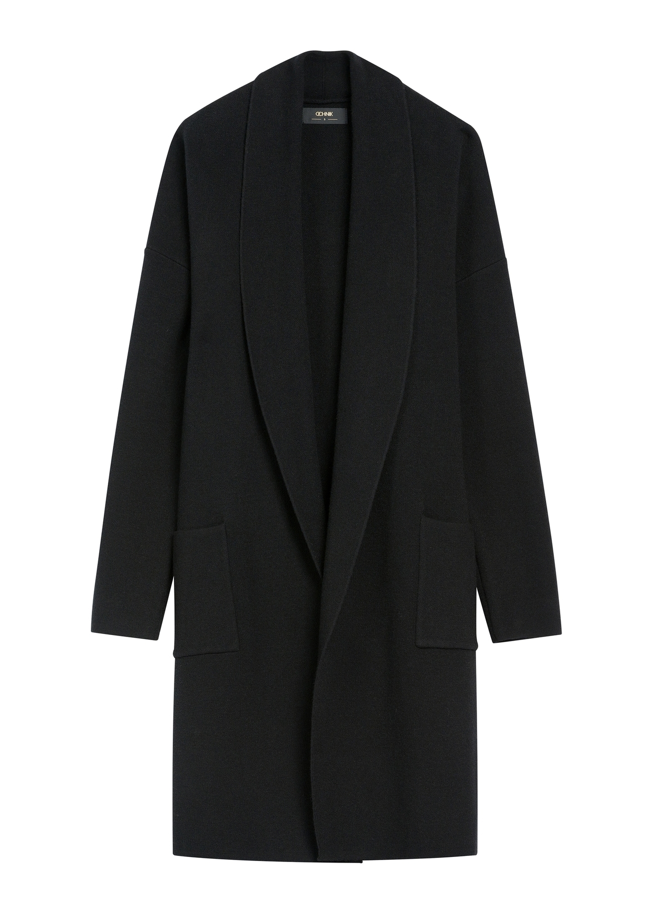 Czarny kardigan basic damski KARDT-0041-99(W25), widok produktu z przodu na białym tle.