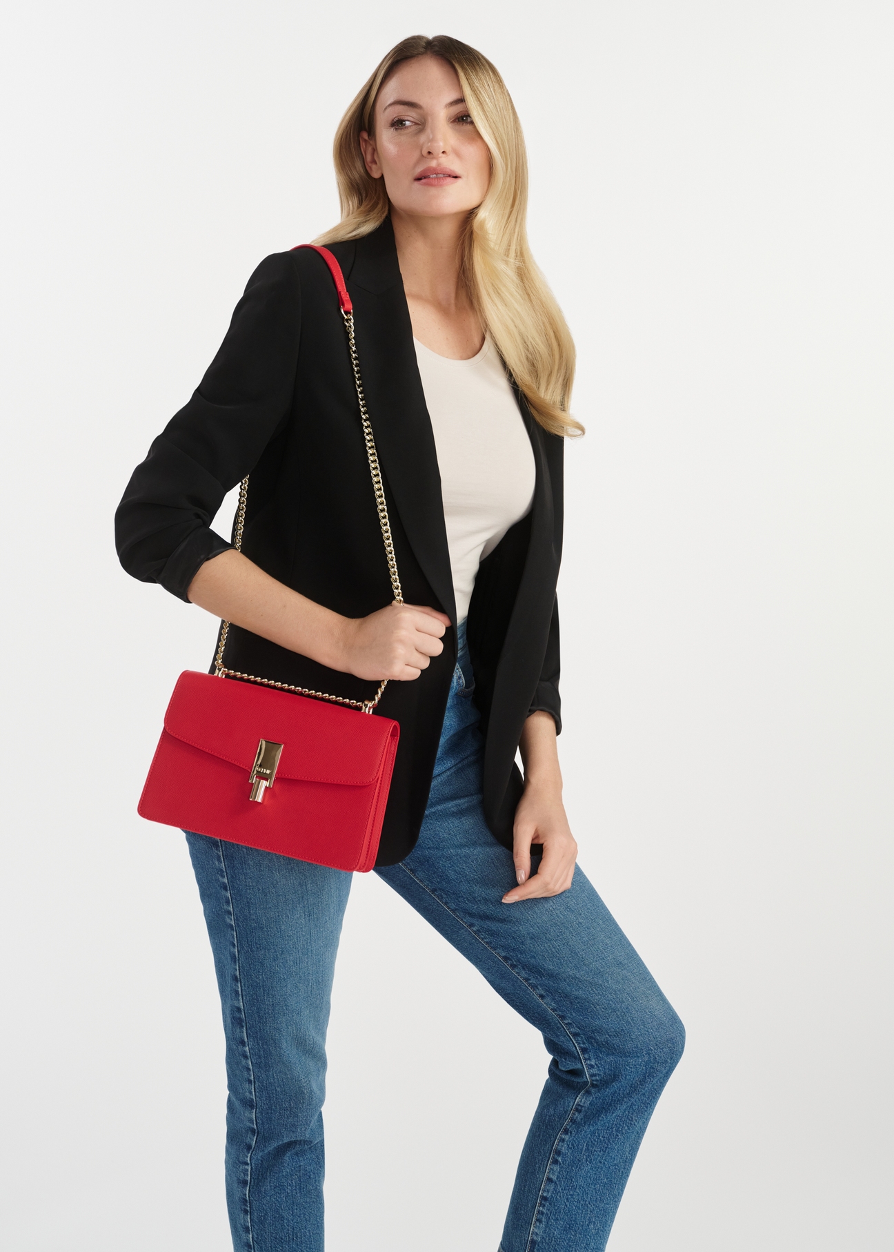 Czerwona torebka damska na łańcuszku TOREC-1023-42(W25)