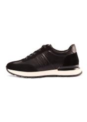 Czarne sportowe buty męskie BUTYM-0510-99(Z25) - widok produktu z boku na białym tle.