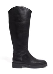 Czarne skórzane kozaki damskie BUTYD-1288-99(Z26), widok produktu z boku na białym tle.