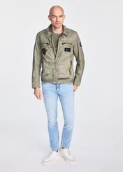 Kurtka męska przejściowa w kolorze khaki KURMS-0368-2844(W25)-01