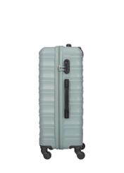 Walizka średnia na kółkach WALAB-0081-8F-24(W26), widok produktu z boku na białym tle.