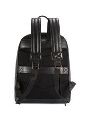 Duży skórzany plecak męski TORMS-0493-99(W26) - widok produktu z tyłu, na białym tle. 