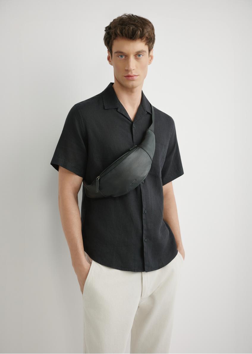 Czarna skórzana nerka męska TORMS-0497-99(W26)