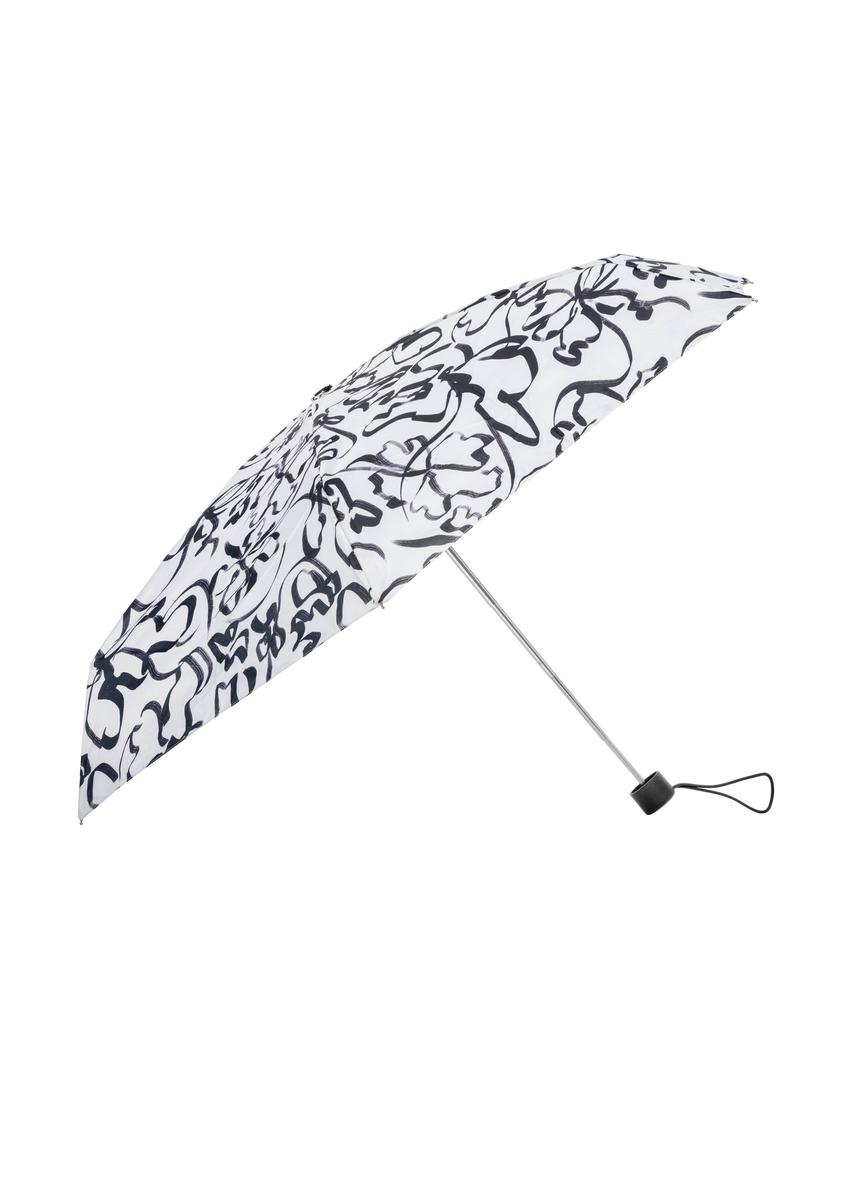 Składany mały parasol damski w kolorze kremowym PARSD-0036-0P(W26), widok produktu z przodu na białym tle.