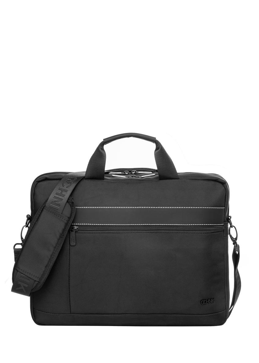 Czarna męska torba na laptopa TORMN-0422-99(Z26), widok produktu z przodu na białym tle.