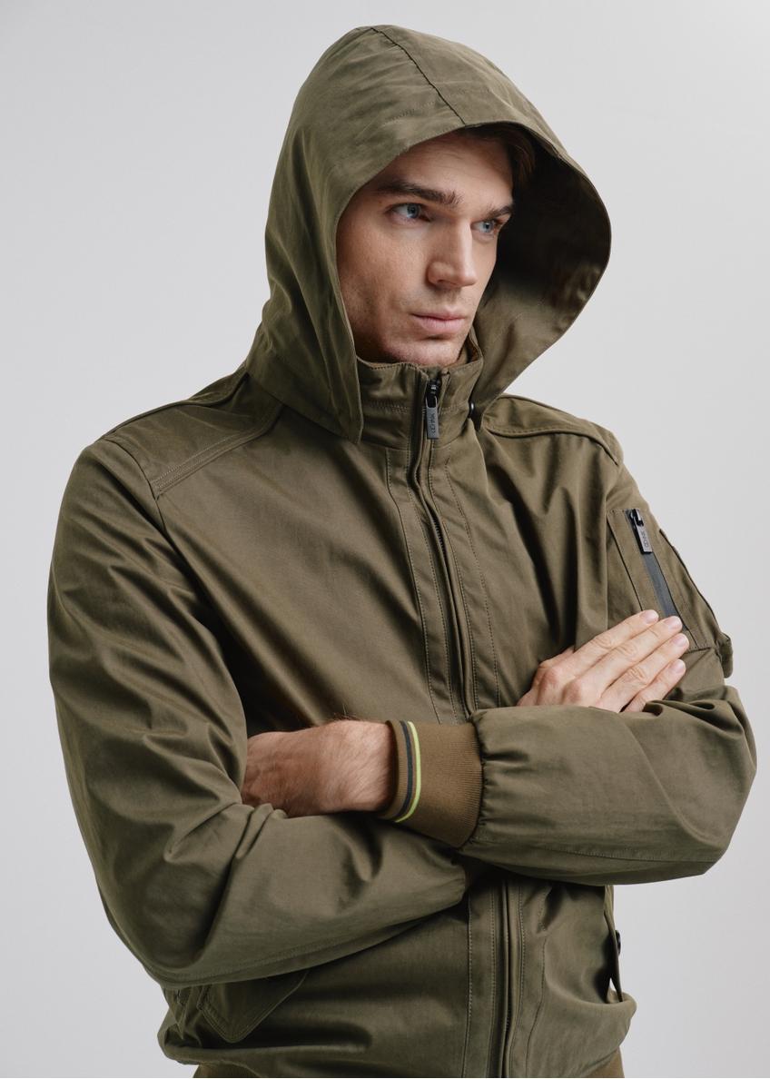 Kurtka z kapturem męska w kolorze khaki KURMT-0326-57(W24)