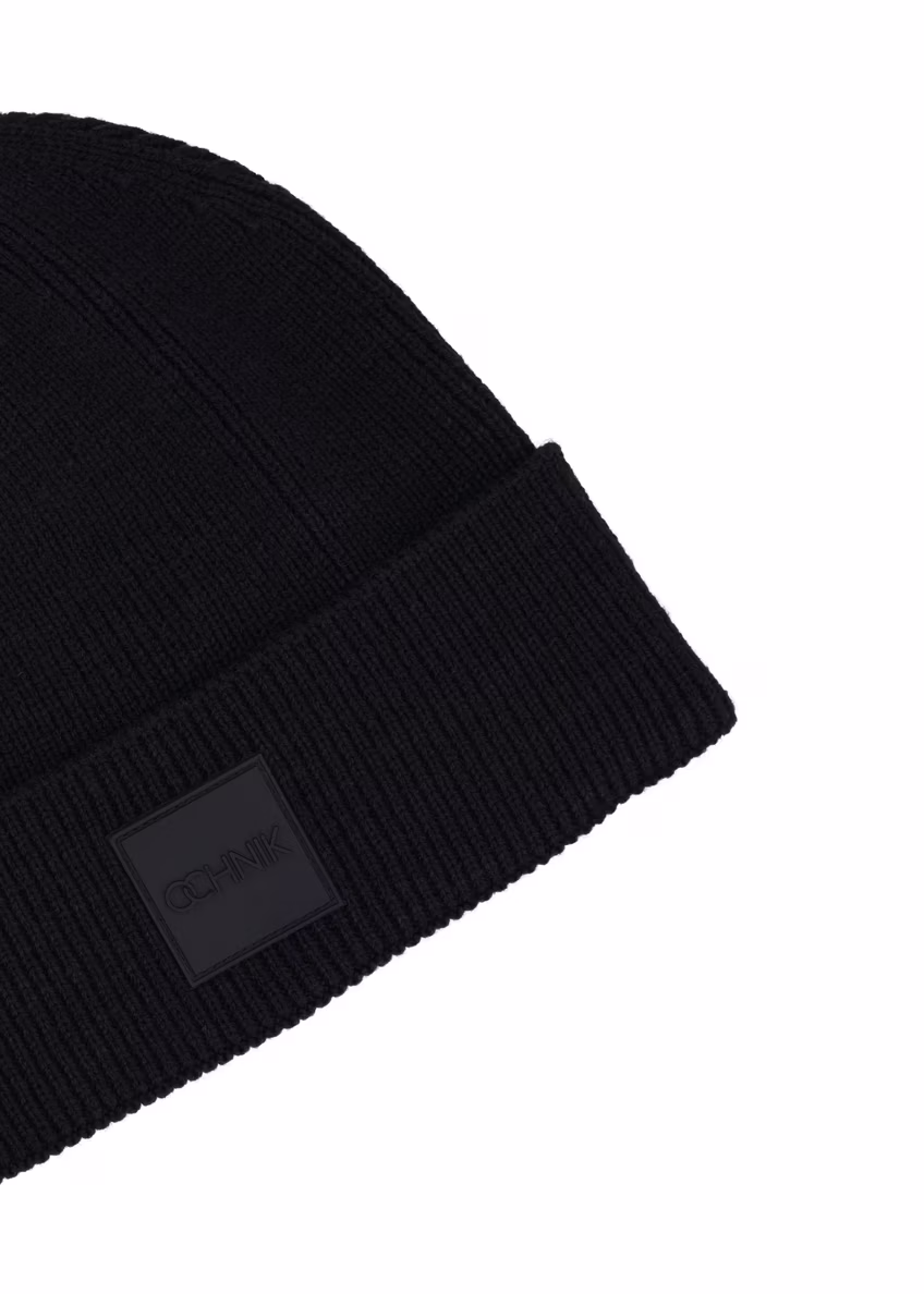 Czarna męska czapka CZAMT-0095-99(Z26)