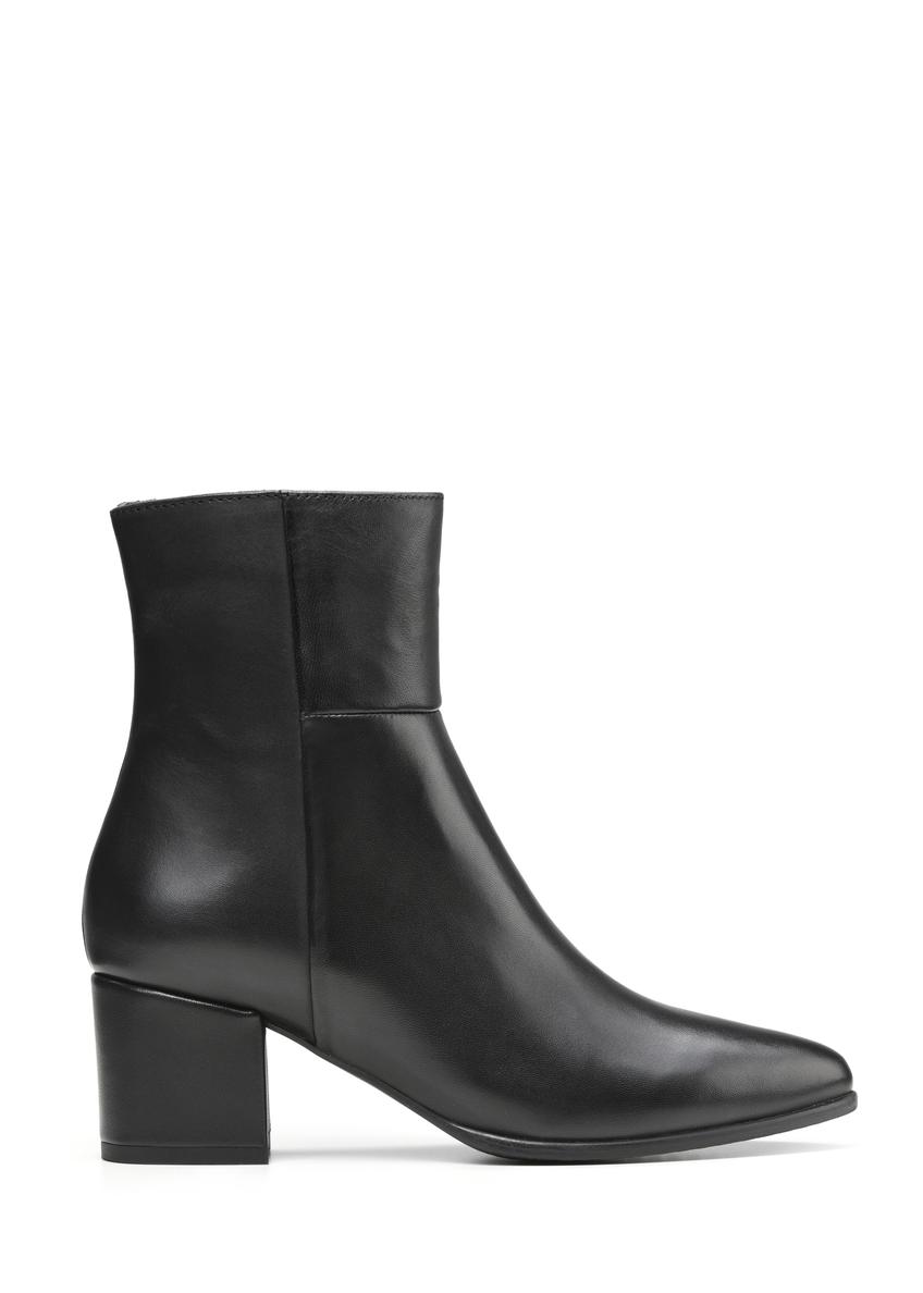 Skórzane botki damskie w kolorze czarnym BUTYD-1186-99(Z26)