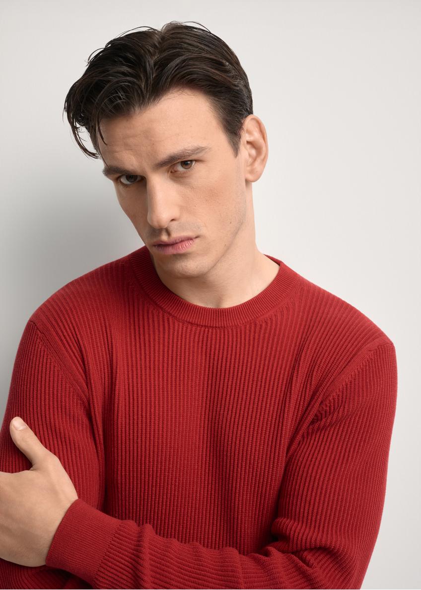 Czerwony prążkowany sweter męski SWEMT-0191-4B(W26)